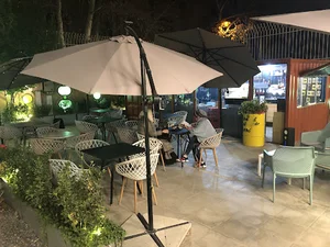 کافه شهر کتاب