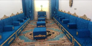 مبل و پشتی خلیجی 2