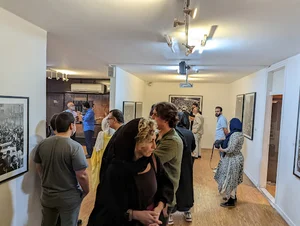 گالری دنا