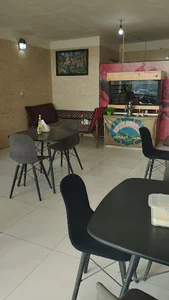 رستوران زعفرونی