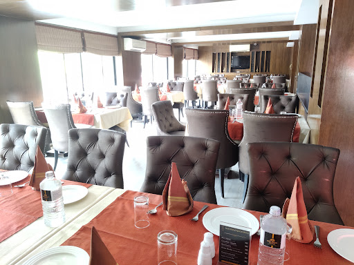 Moti Mahal Vegetarian Restaurant