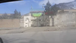 دبیرستان شاهد مهاباد