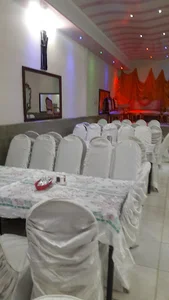 رستوران بزرگ شب‌های سیلک