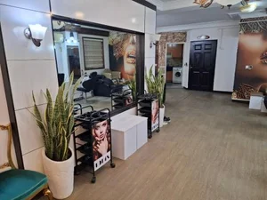 سالن زیبایی مانلی 5