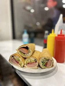 Garni Sandwiches