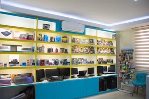 شرکت الکترونیک یگانه مبتکر آینده (مرکز آی تی ایما)