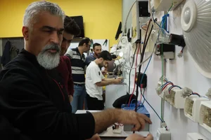 آموزشگاه فن آموزان 2