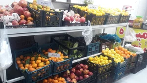 سوپر میوه و تره بار سپنتا 4