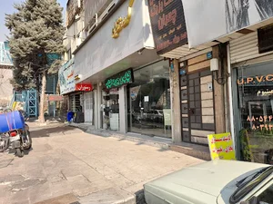 رستوران شام شب