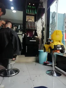 آرایشگاه مردانه مهرداد