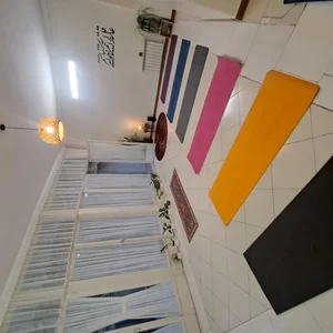 خانه یوگا ماه تاب