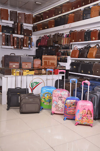 فروشگاه کیف و چمدان ممتاز