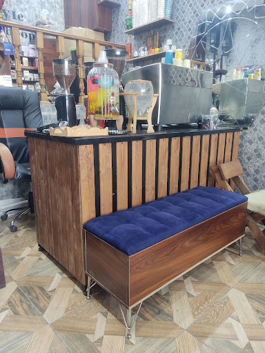 کافه مهدی