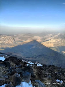 یال غربی دماوند