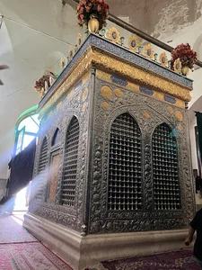 امامزاده شاهزاده عباس