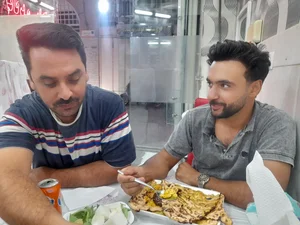 کبابی و بریانی نقش جهان