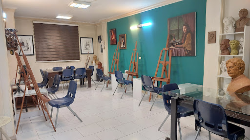 آموزشگاه طراحی، نقاشی و مجسمه سازی هاشور