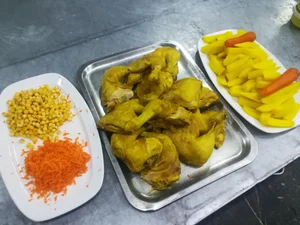 تالار و رستوران خورشت 5