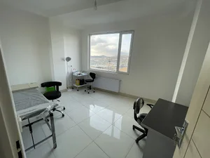 NOC(Nauman’s orthopedic center) مرکز ارتوپدی دکتر نعمان محمدزئی