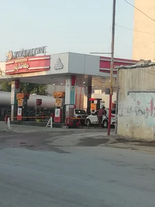 پمپ بنزین فتوحی 3
