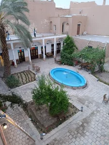 کافه و اقامتگاه هور 2