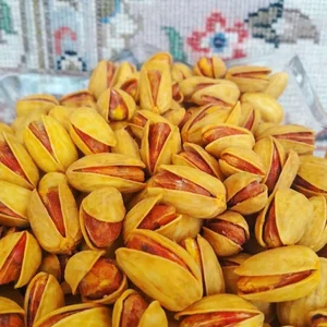 آجیل و خشکبار صداقت 4
