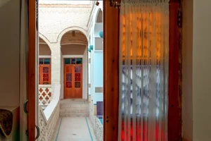 هتل سنتی انار نائین