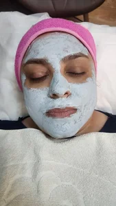 پاکسازی پوست و فیشال با کیمیا 2