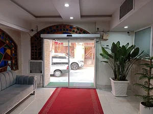 اقامتگاه ورستوران ذوفنون
