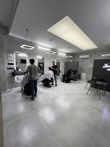 آرایشگاه مردانه هدز آپ