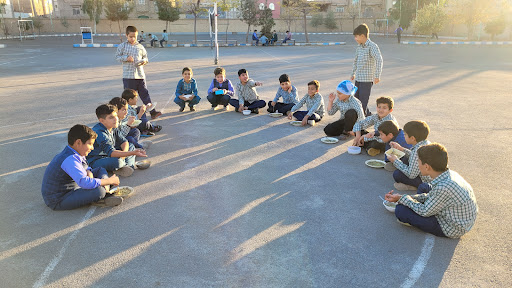Shahid Razzaqzadeh School