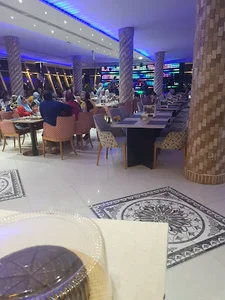 شرکت گردشگری رهاسیر کیش