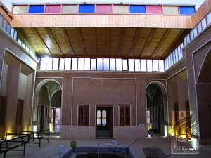 اقامتگاه بومگردی علی بلوکی