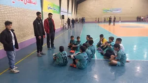 سالن ورزشی مفتح