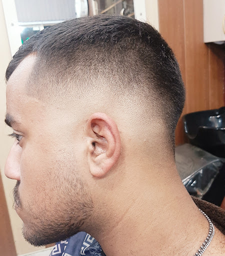 پیرایش مردانه آرتور