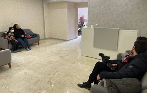 مطب دندان پزشکی دکتر زهرا فولادچنگ