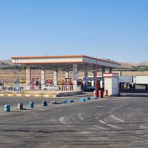 پمپ بنزین شقایق