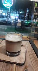 Delana Cafe کافه دلانا 2