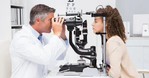مطب چشم پزشکی دکتر احسان زارع خفری - خیابان پیروزی