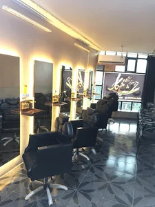 آموزشگاه آرایشگری شاهکار