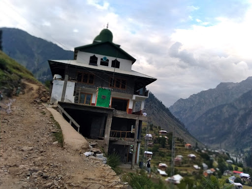 Jamia Masjid o Madarsah Faizan e Madinah Kel Neelum valley
