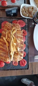 اسکای لانژ ماهی خوب 4