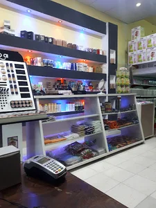 لوازم ارایشی چشمک(چین چیلا)سابق