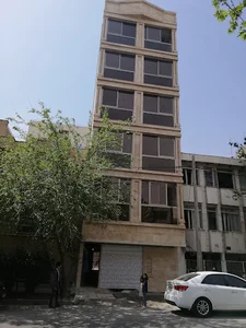 مطب دکتر هادی خیرآبادی