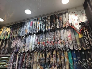 پخش عمده شال و‌روسری فرجامی