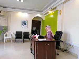 Mana Tejarat Modaber