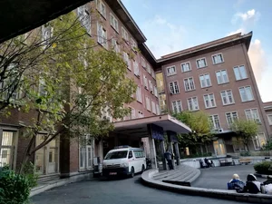 بیمارستان امام خمینی (ره) تهران 5