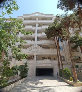 ساختمان آدرینا ۷