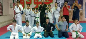 آکادمی دفاع شخصی و بوکس استاد منصوری