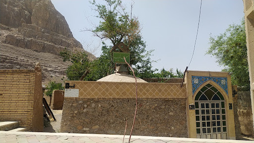مسجد غریب تفت